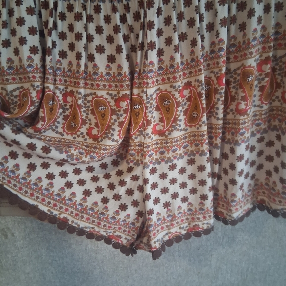 Long Sleeve Shorts Style Romper Boho Bohemian Paisley Fall Lov Posh Medium - Picture 4 of 8
